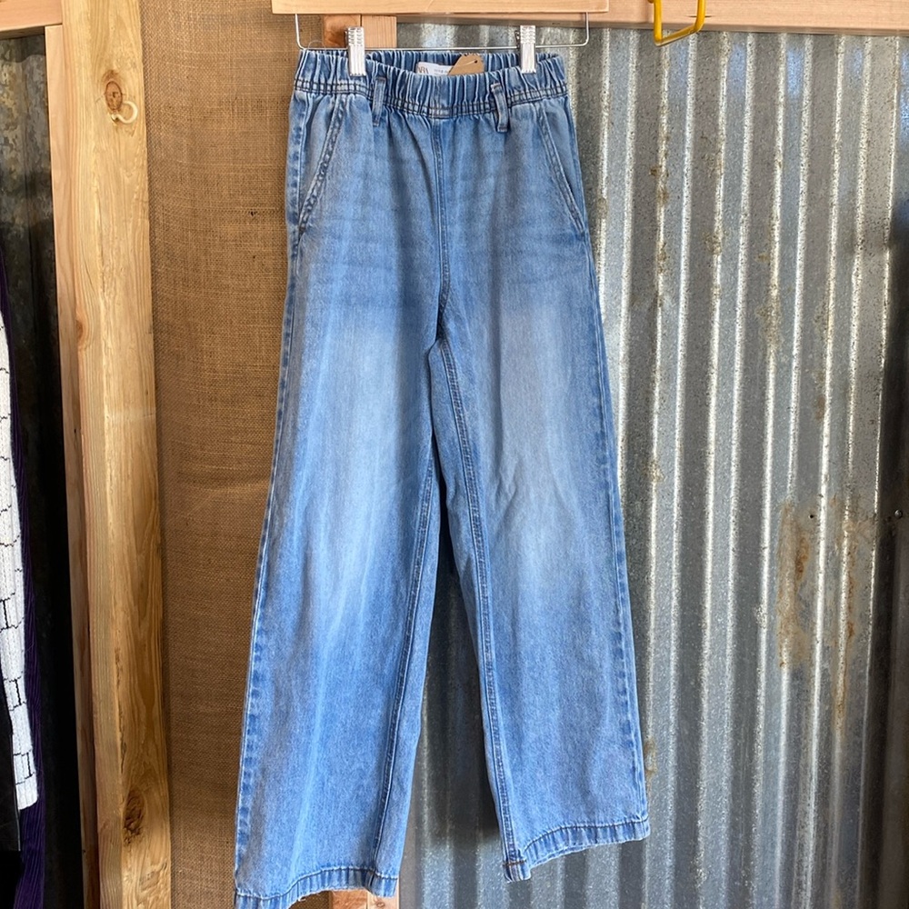 Zara kids wide leg jeans . Elastic waist